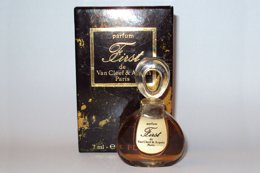 First parfum 1 er taille 7 ml  plein de Van Cleef & Arpels 