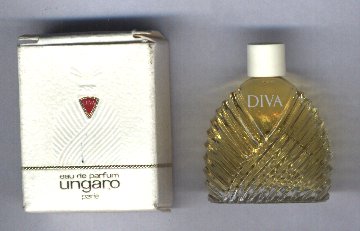 eau de parfum 4.5 ml petite boite  de Ungaro 