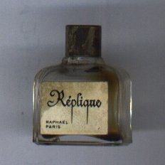 Réplique vide bouchon laiton etiquette taché hauteur 2.9 cm  de Raphael 