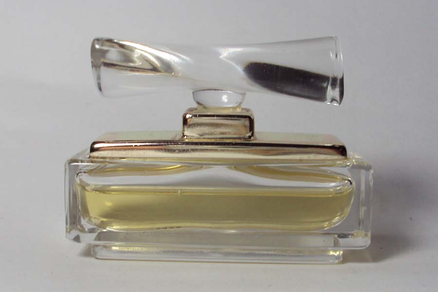 Deneuve Flacon du parfum hauteur 4.5 cm de Deneuve 