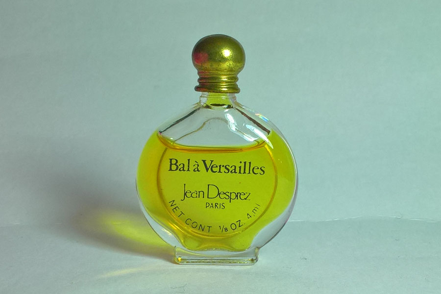 miniature Bal à Versailles  de Desprez 