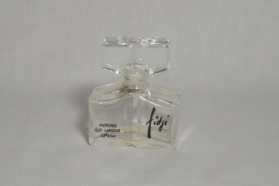 Fidji Flacon du parfum hauteur  4.7 cm vide  de Laroche 