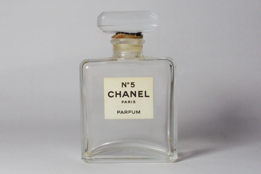 N°5 Flacon du parfum 7.5 ml vide de Chanel 